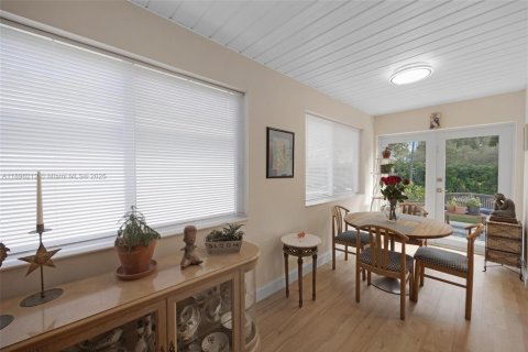 Villa ou maison à vendre à Homestead, Floride: 2 chambres, 108.79 m2 № 1949510 - photo 15