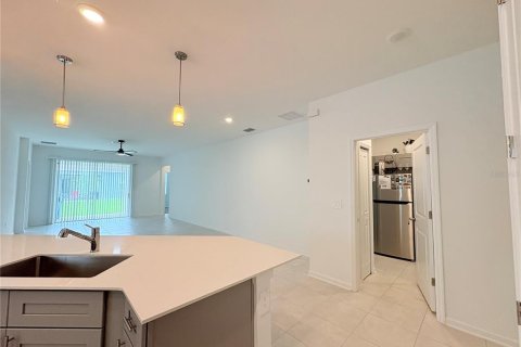 Casa en alquiler en Eagle Lake, Florida, 3 dormitorios, 195.93 m2 № 1900162 - foto 14