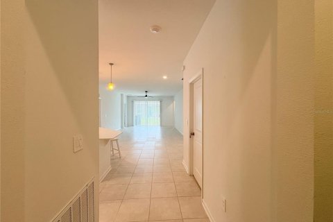 Casa en alquiler en Eagle Lake, Florida, 3 dormitorios, 195.93 m2 № 1900162 - foto 9