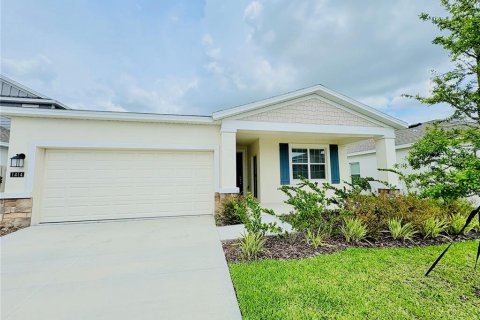Casa en alquiler en Eagle Lake, Florida, 3 dormitorios, 195.93 m2 № 1900162 - foto 1