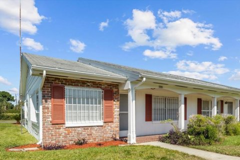 Casa en Winter Haven, Florida 2 dormitorios, 90.3 m2 № 2133586