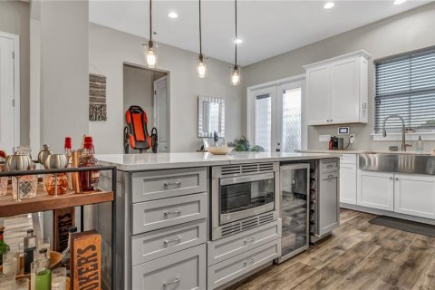 Adosado en alquiler en Tampa, Florida, 3 dormitorios, 174.1 m2 № 1629014 - foto 11