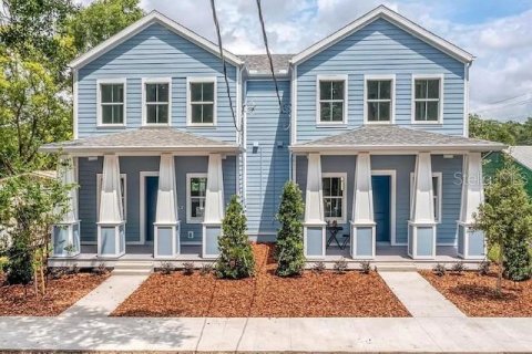 Adosado en alquiler en Tampa, Florida, 3 dormitorios, 174.1 m2 № 1629014 - foto 1