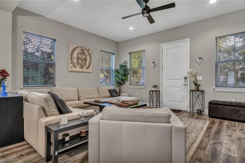 Adosado en alquiler en Tampa, Florida, 3 dormitorios, 174.1 m2 № 1629014 - foto 5