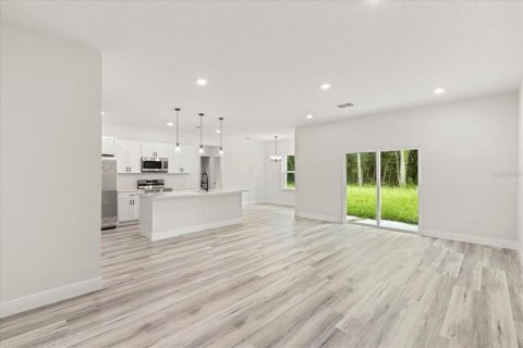 House in Ocala, Florida 4 bedrooms, 181.07 sq.m. № 1847351 - photo 12