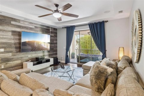 Villa ou maison à louer à Winter Garden, Floride: 4 chambres, 337.79 m2 № 2401140 - photo 23
