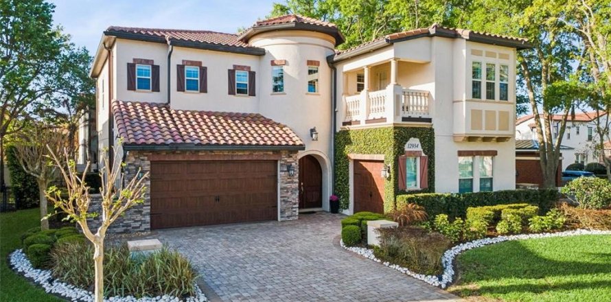 Villa ou maison à Winter Garden, Floride 4 chambres, 337.79 m2 № 2401140