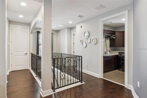 Villa ou maison à louer à Winter Garden, Floride: 4 chambres, 337.79 m2 № 2401140 - photo 20