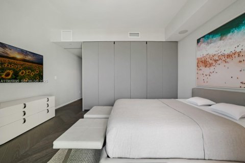 Condo in Bal Harbour, Florida, 2 bedrooms  № 2081967 - photo 22