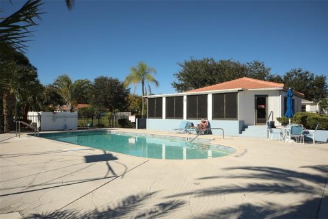 Villa ou maison à vendre à Port Charlotte, Floride: 2 chambres, 141.95 m2 № 2200734 - photo 28