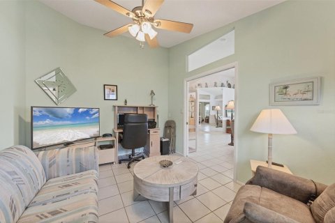 Villa ou maison à vendre à Port Charlotte, Floride: 2 chambres, 141.95 m2 № 2200734 - photo 13