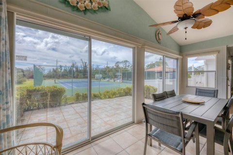 Villa ou maison à vendre à Port Charlotte, Floride: 2 chambres, 141.95 m2 № 2200734 - photo 20
