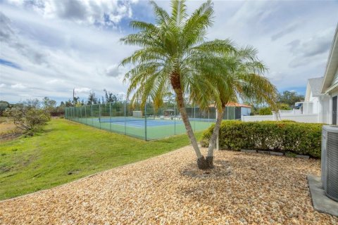 Villa ou maison à vendre à Port Charlotte, Floride: 2 chambres, 141.95 m2 № 2200734 - photo 24