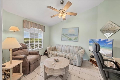 Villa ou maison à vendre à Port Charlotte, Floride: 2 chambres, 141.95 m2 № 2200734 - photo 14