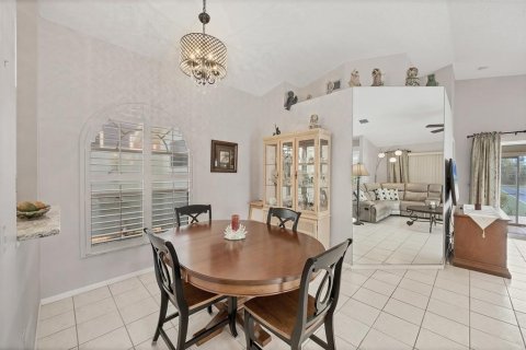 Villa ou maison à vendre à Port Charlotte, Floride: 2 chambres, 141.95 m2 № 2200734 - photo 10