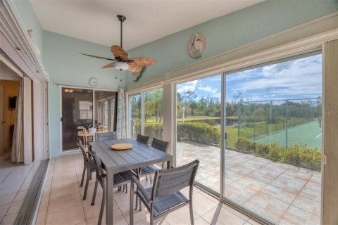 Villa ou maison à vendre à Port Charlotte, Floride: 2 chambres, 141.95 m2 № 2200734 - photo 21