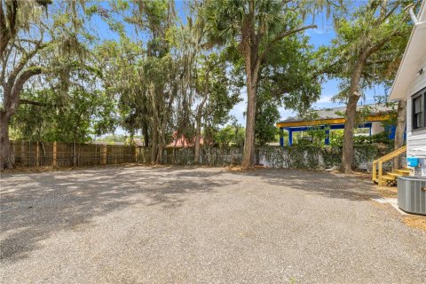 Immobilier commercial à vendre à Ocala, Floride: 111.48 m2 № 2378287 - photo 2