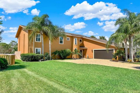 House in New Smyrna Beach, Florida 3 bedrooms, 270.9 sq.m. № 1342608 - photo 7