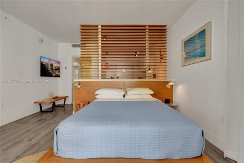Condominio en venta en Miami Beach, Florida, 30.75 m2 № 1861033 - foto 12