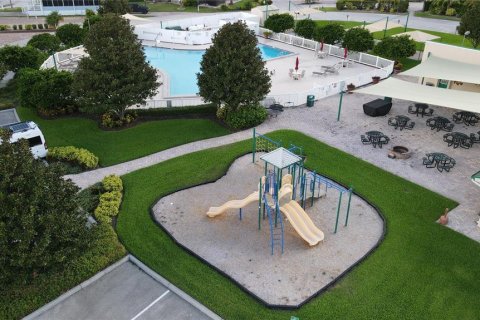 Condo in Clermont, Florida, 1 bedroom № 2108215 - photo 18