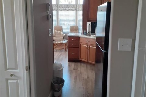Condo in Clermont, Florida, 1 bedroom № 2108215 - photo 11