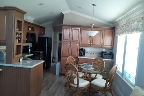 Condo in Clermont, Florida, 1 bedroom № 2108215 - photo 15