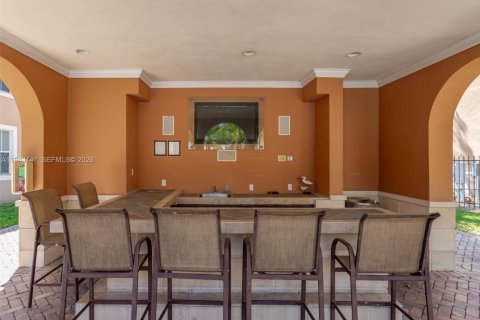 Copropriété à vendre à Miami, Floride: 2 chambres, 91.88 m2 № 2001312 - photo 29
