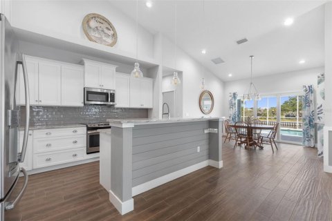 Casa en venta en Flagler Beach, Florida, 4 dormitorios, 218.88 m2 № 2150328 - foto 15