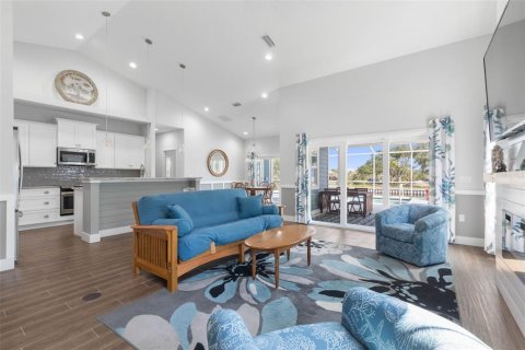 Casa en venta en Flagler Beach, Florida, 4 dormitorios, 218.88 m2 № 2150328 - foto 14