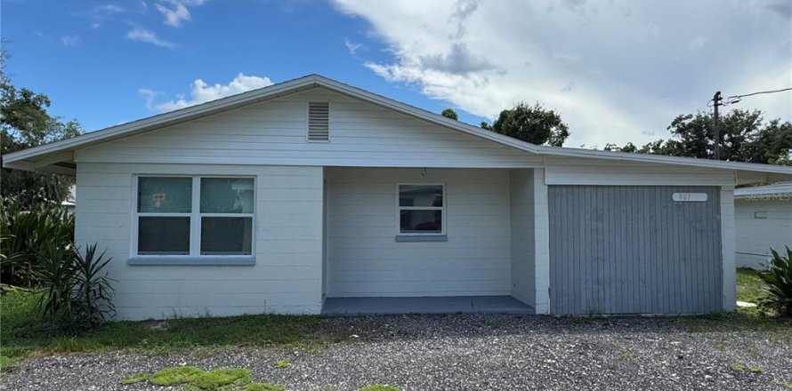 Villa ou maison à Plant City, Floride 3 chambres, 141.49 m2 № 1908887