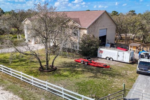 Casa en venta en Weeki Wachee, Florida, 5 dormitorios, 840.77 m2 № 1843893 - foto 9