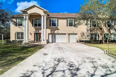 Casa en venta en Weeki Wachee, Florida, 5 dormitorios, 840.77 m2 № 1843893 - foto 15