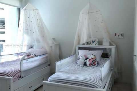 Снять в аренду кондоминиум в Майами, Флорида 3 спальни, 216.74м2, № 1998870 - фото 7