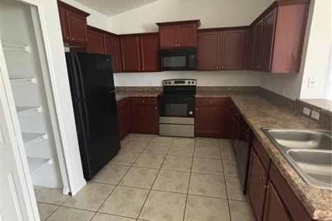 Villa ou maison à louer à Kissimmee, Floride: 3 chambres, 138.42 m2 № 2095799 - photo 5