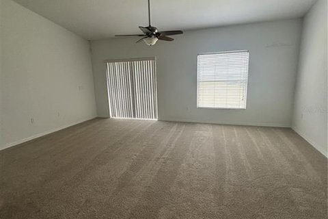 Villa ou maison à louer à Kissimmee, Floride: 3 chambres, 138.42 m2 № 2095799 - photo 3