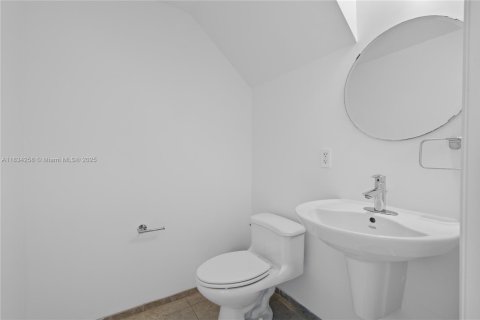 Condominio en venta en Miami, Florida, 1 dormitorio, 55.28 m2 № 1818445 - foto 23