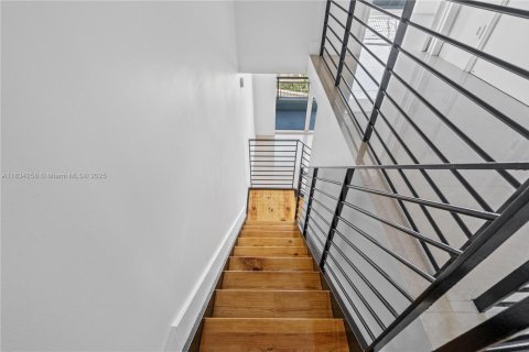 Condominio en venta en Miami, Florida, 1 dormitorio, 55.28 m2 № 1818445 - foto 24