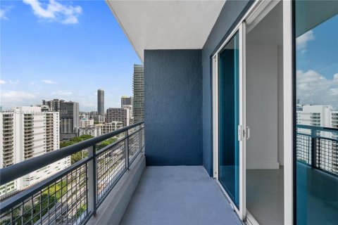 Condominio en venta en Miami, Florida, 1 dormitorio, 55.28 m2 № 1818445 - foto 19
