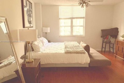 Copropriété à louer à Miami, Floride: 2 chambres, 114.83 m2 № 2080078 - photo 21