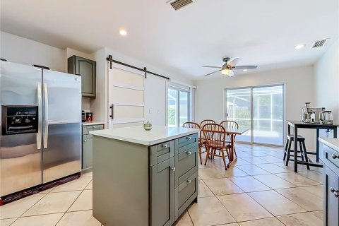 Villa ou maison à vendre à Dunedin, Floride: 3 chambres, 138.24 m2 № 2420406 - photo 13