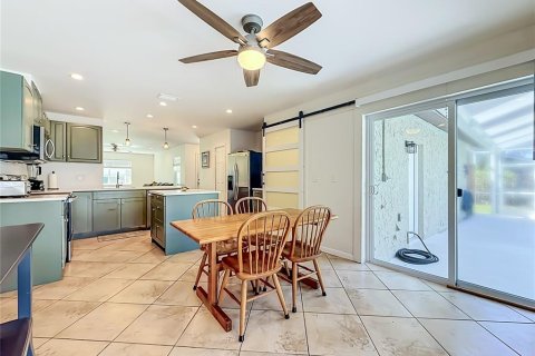 Villa ou maison à vendre à Dunedin, Floride: 3 chambres, 138.24 m2 № 2420406 - photo 14