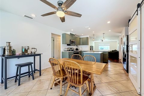 Villa ou maison à vendre à Dunedin, Floride: 3 chambres, 138.24 m2 № 2420406 - photo 16