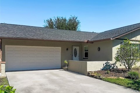 Villa ou maison à vendre à Dunedin, Floride: 3 chambres, 138.24 m2 № 2420406 - photo 3