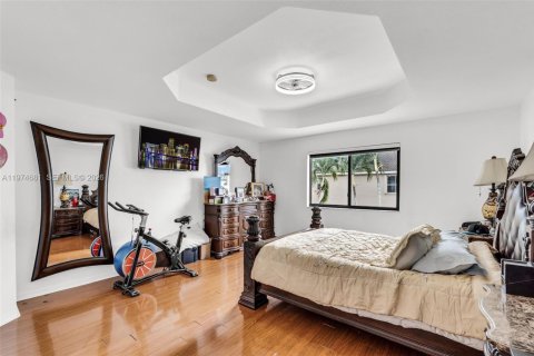 Купить виллу или дом в Майами, Флорида 4 спальни, № 2036066 - фото 30