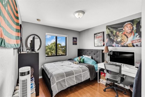 Купить виллу или дом в Майами, Флорида 4 спальни, № 2036066 - фото 22