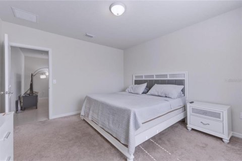 Villa ou maison à louer à Davenport, Floride: 4 chambres, 142.23 m2 № 2397077 - photo 13