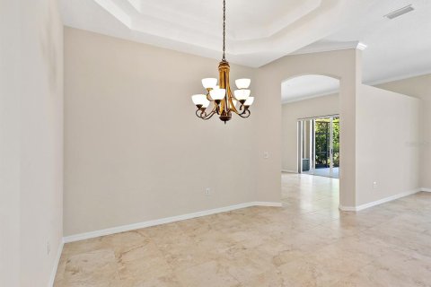 House in Lakewood Ranch, Florida 3 bedrooms, 220.92 sq.m. № 1854590 - photo 9