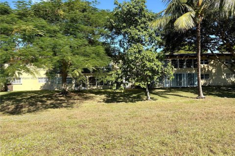 Condominio en venta en Margate, Florida, 2 dormitorios, 68.28 m2 № 1965314 - foto 27