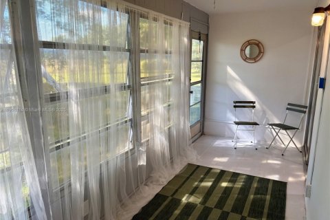 Condominio en venta en Margate, Florida, 2 dormitorios, 68.28 m2 № 1965314 - foto 13