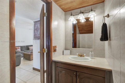 Купить таунхаус в Норт-Майами-Бич, Флорида 3 спальни, 147.71м2, № 2051098 - фото 20